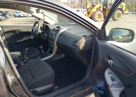 2013 Toyota Corolla S from USA, damaged, VIN 2T1BU4EE2DC982800